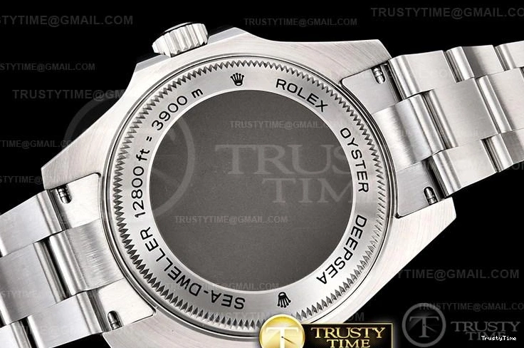 0104 ROLSD093 – Deep Sea Dweller Black Contemporary 1015